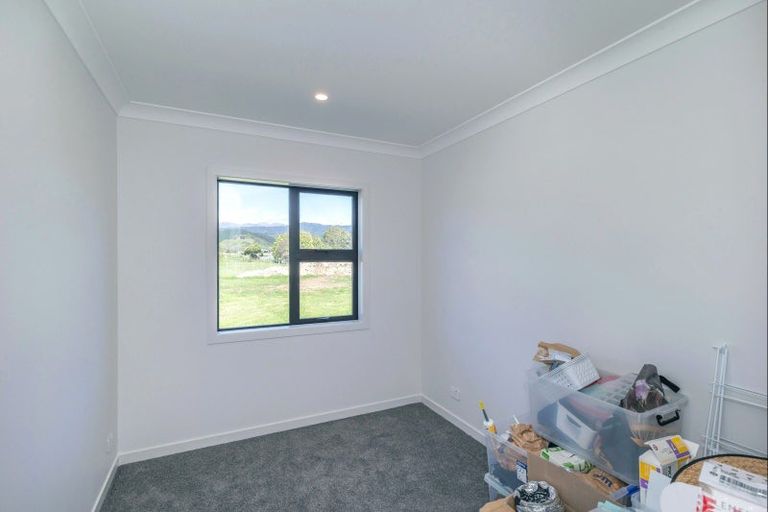 Photo of property in 26 Oriwa Lane, Levin, 5571