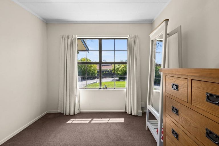 Photo of property in 10 Pomeroy Place, Havelock North, 4130