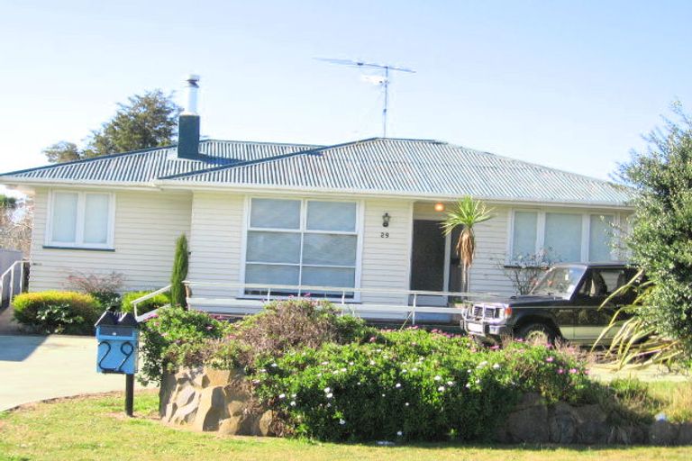 Photo of property in 1/29 Hill Crescent, Papakura, 2110