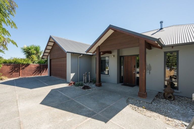 Photo of property in 10 Lucy Murcott Place, Stoke, Nelson, 7011