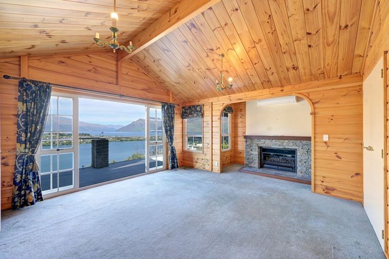 Photo of property in 106 Panorama Terrace, Queenstown, 9300