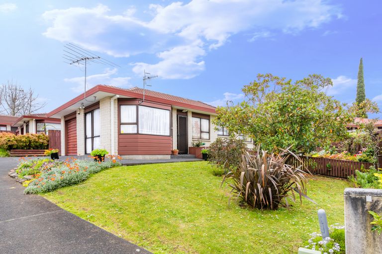 Photo of property in 7/54 Nikau Street, New Lynn, Auckland, 0600