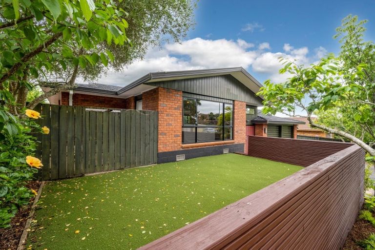 Photo of property in 10 Merino Avenue, Somerville, Auckland, 2014