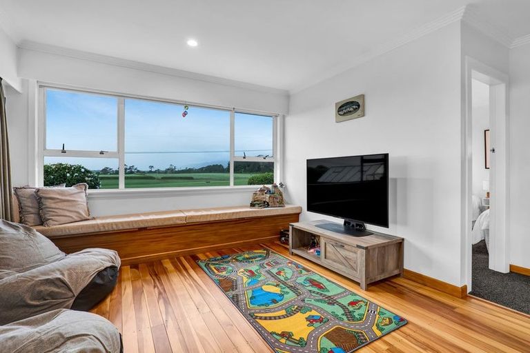 Photo of property in 255 Kaihihi Road, Okato, New Plymouth, 4381