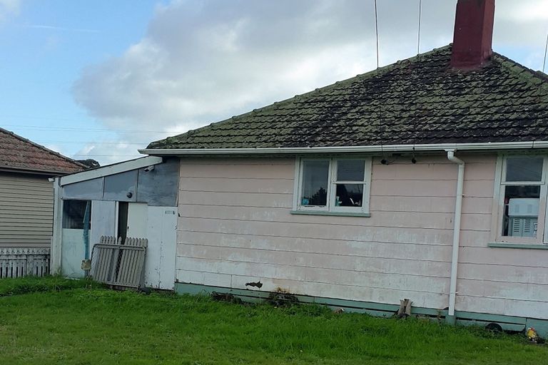 Photo of property in 14 Rotowaro Road, Huntly, 3700