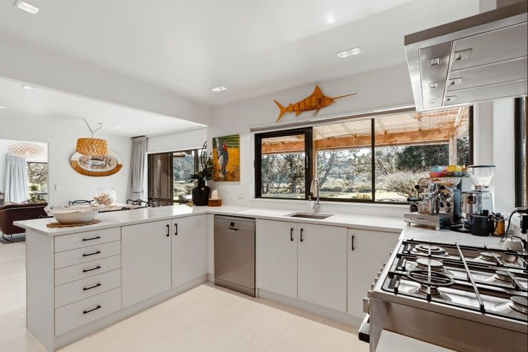 Photo of property in 323 Point Wells Road, Point Wells, Warkworth, 0986