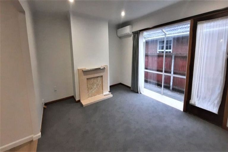 Photo of property in 1/5 Newbridge Place, Ilam, Christchurch, 8041