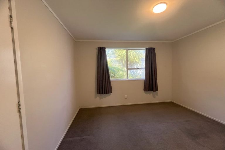 Photo of property in 8 Bain Place, Bucklands Beach, Auckland, 2014