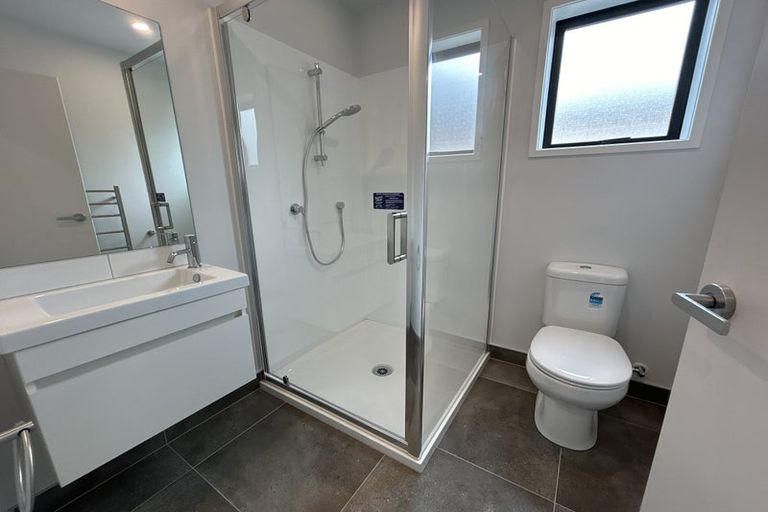 Photo of property in 20 Whati Lane, Henderson, Auckland, 0612