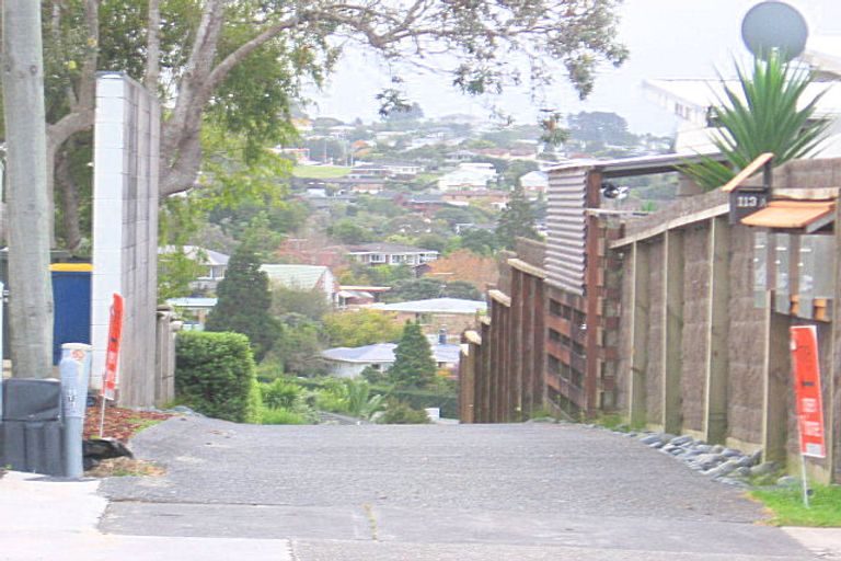 Photo of property in 113a Kowhai Road, Mairangi Bay, Auckland, 0630