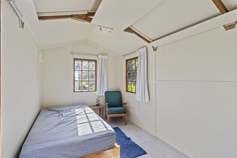 Photo of property in 17 Redwood Crescent, Hurdon, New Plymouth, 4310