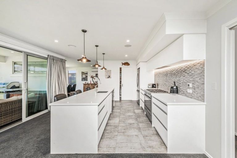 Photo of property in 43 Jean Archie Drive, Rolleston, 7614