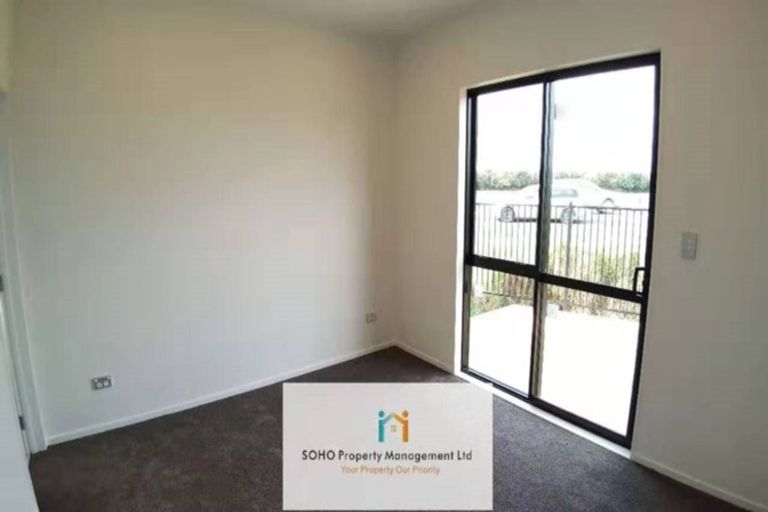 Photo of property in 13 Sapwood Crescent, Takanini, 2110