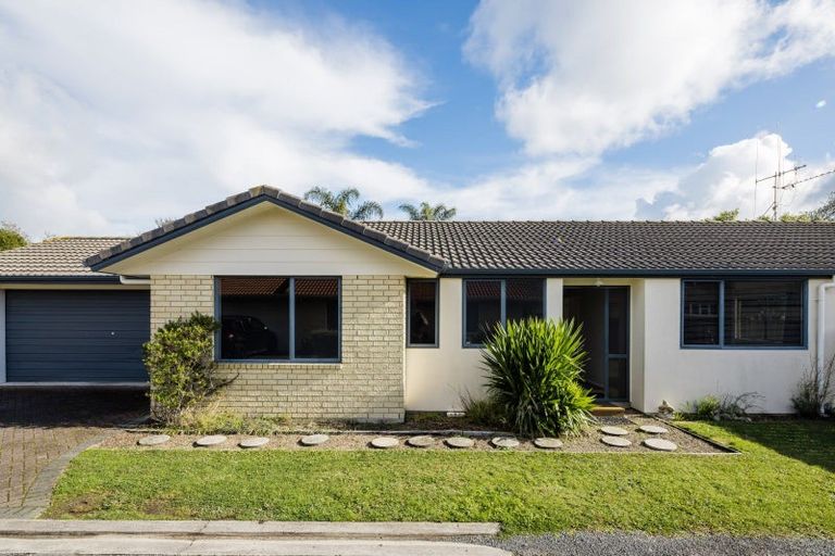 Photo of property in 11 Tranmere Road, Fairfield, Hamilton, 3214