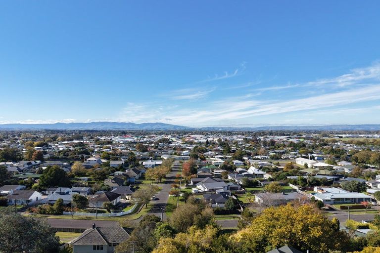 Photo of property in 18 Woodland Grove, Feilding, 4702