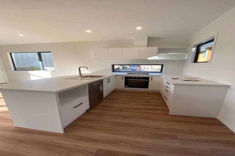 Photo of property in 10/33 Raukawa Street, Stokes Valley, Lower Hutt, 5019