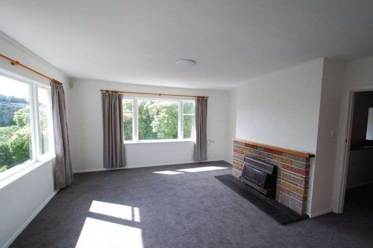 Photo of property in 127 Broderick Road, Johnsonville, Wellington, 6037