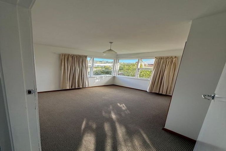 Photo of property in 16 Hurunui Street, Cracroft, Christchurch, 8025