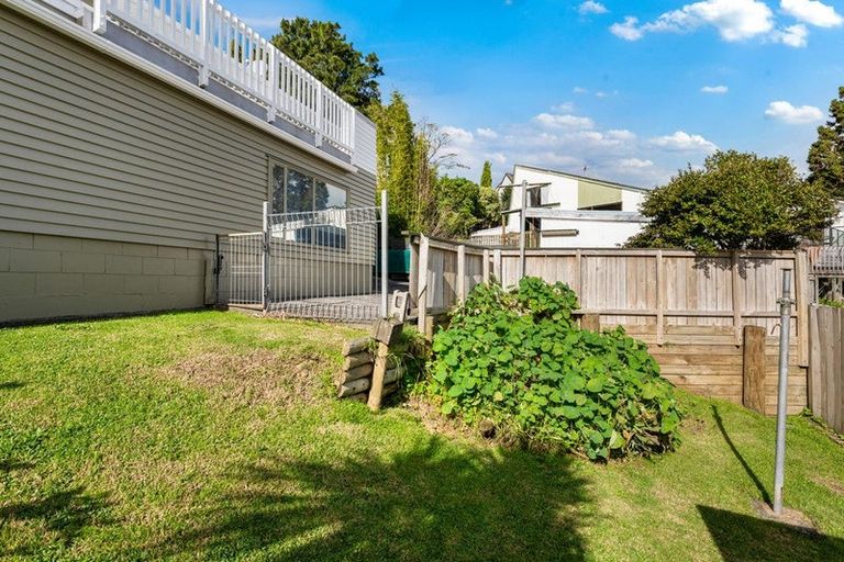 Photo of property in 7 Arcadia Crescent, Bayview, Auckland, 0629