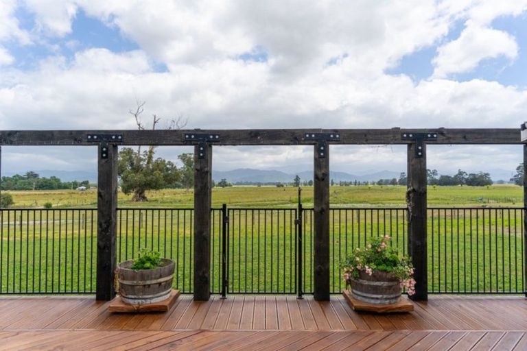 Photo of property in 166 Dorset Road, East Taratahi, Carterton, 5792