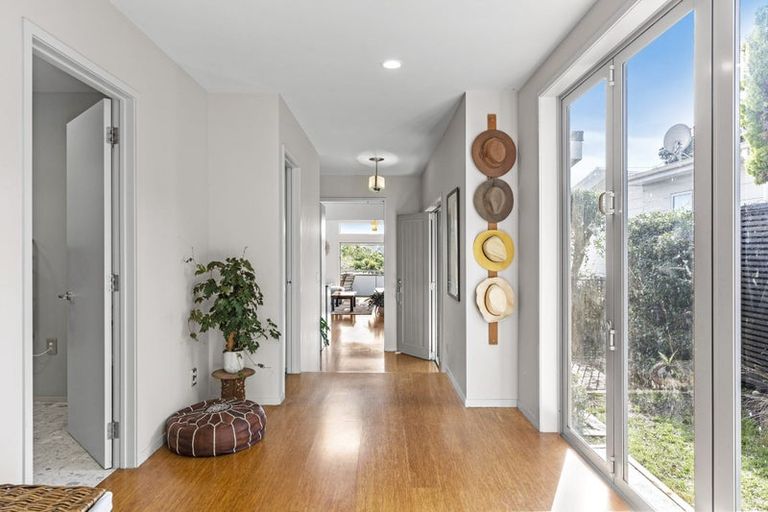 Photo of property in 37a Mount Avenue, Pauanui, Hikuai, 3579