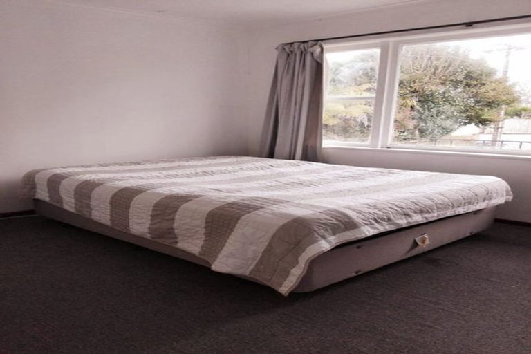 Photo of property in 16 Thompson Terrace, Manurewa, Auckland, 2102