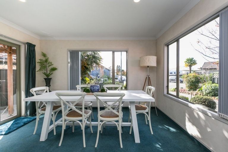 Photo of property in 5 Kentia Place, Havelock North, 4130