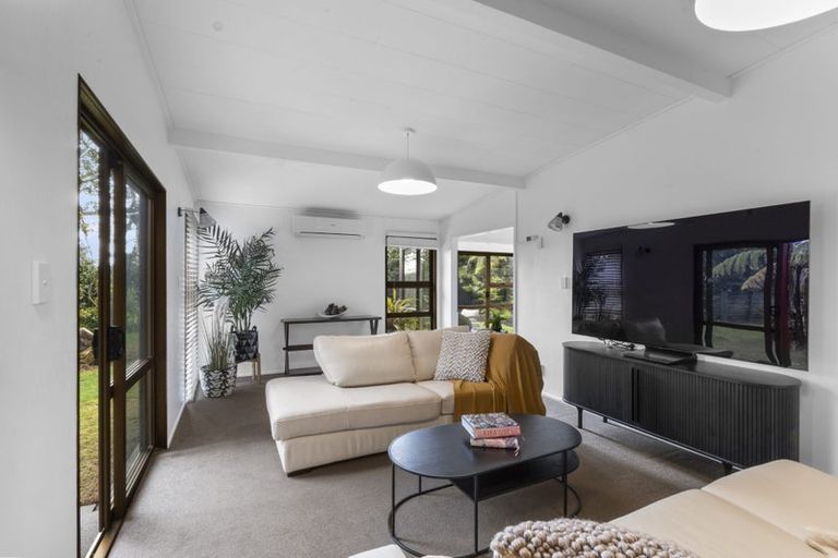 Photo of property in 3/2a Julian Place, Westown, New Plymouth, 4310