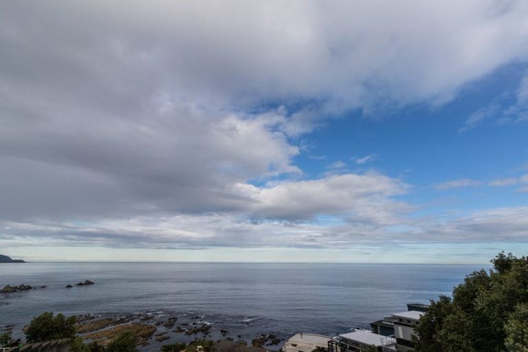 Photo of property in 14/52 High Street, Island Bay, Wellington, 6023