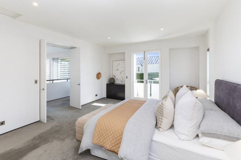 Photo of property in 100a Glandovey Road, Fendalton, Christchurch, 8052