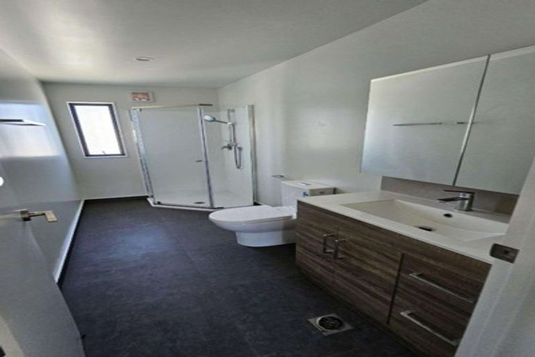 Photo of property in 196 Forrest Hill Road, Forrest Hill, Auckland, 0620