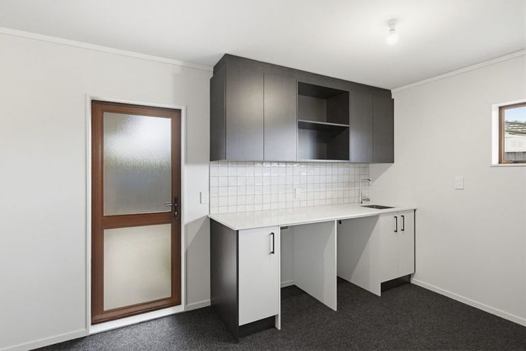 Photo of property in 4 Glen Loch Place, Paraparaumu, 5032
