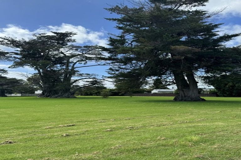 Photo of property in 26b Brennan Avenue, Te Atatu Peninsula, Auckland, 0610