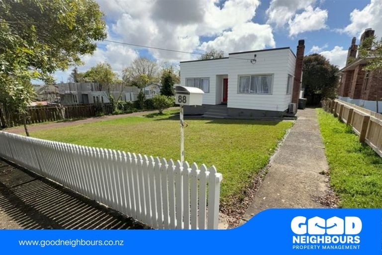 Photo of property in 88 Gardner Avenue, New Lynn, Auckland, 0600