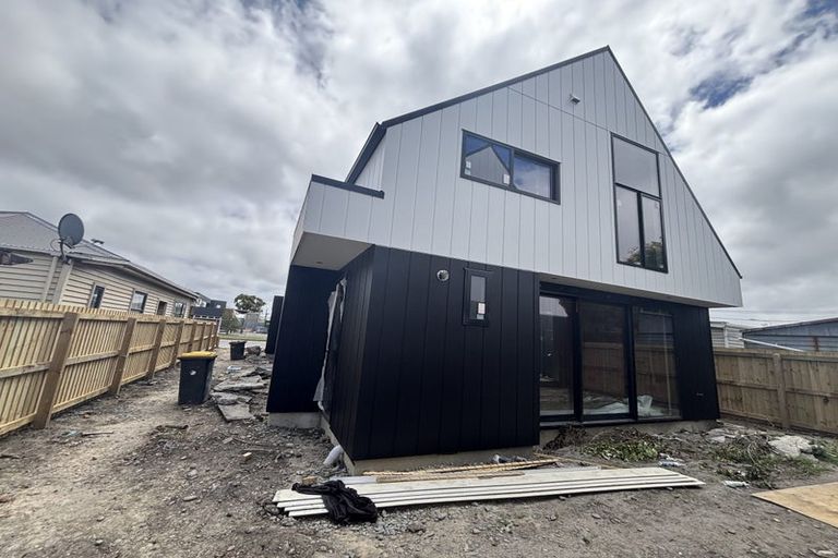 Photo of property in 65a Rutherford Street, Woolston, Christchurch, 8023