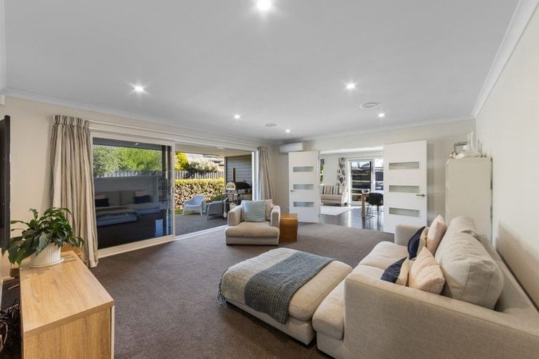 Photo of property in 4 Kawharu Street, Marshland, Christchurch, 8083