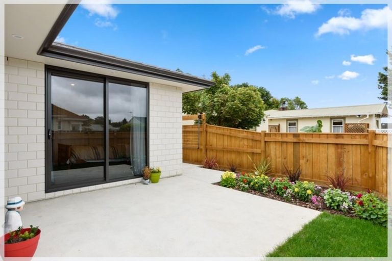 Photo of property in 41a Queenwood Road, Levin, 5510