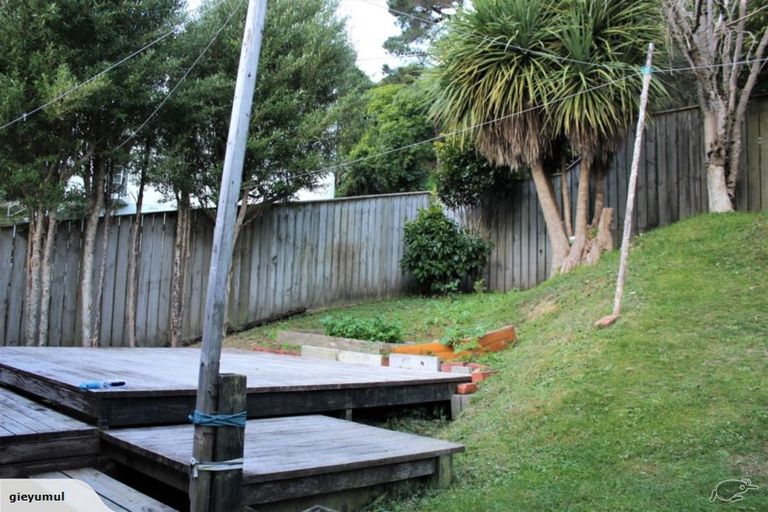 Photo of property in 6 Tobruk Street, Karori, Wellington, 6012