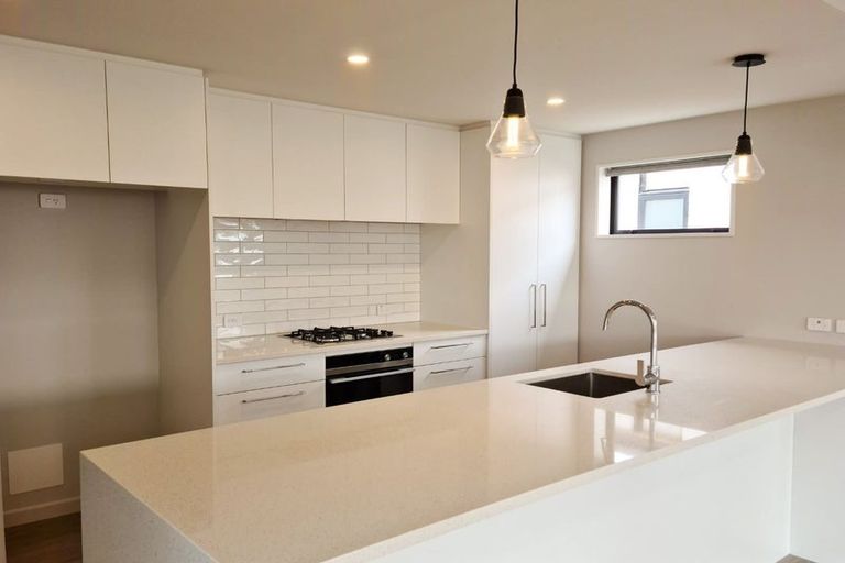 Photo of property in 10 Lussa Close, Broomfield, Christchurch, 8042