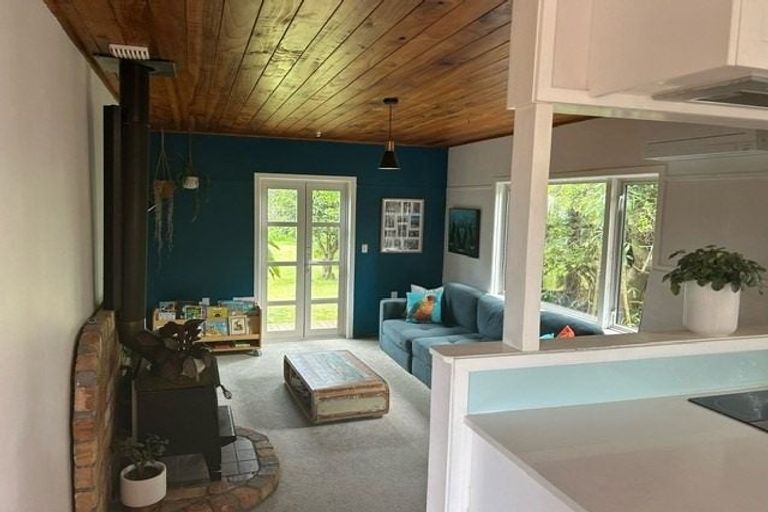 Photo of property in 55 Spencer Avenue, Maketu, 3189