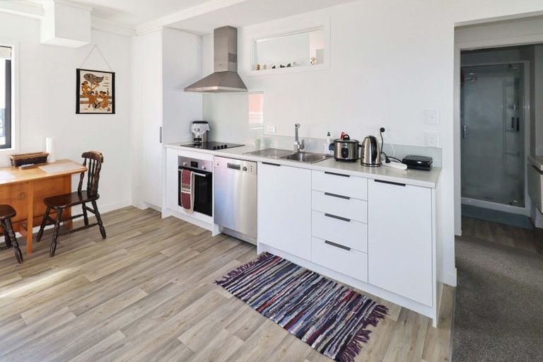 Photo of property in 6/16c Constable Street, Newtown, Wellington, 6021