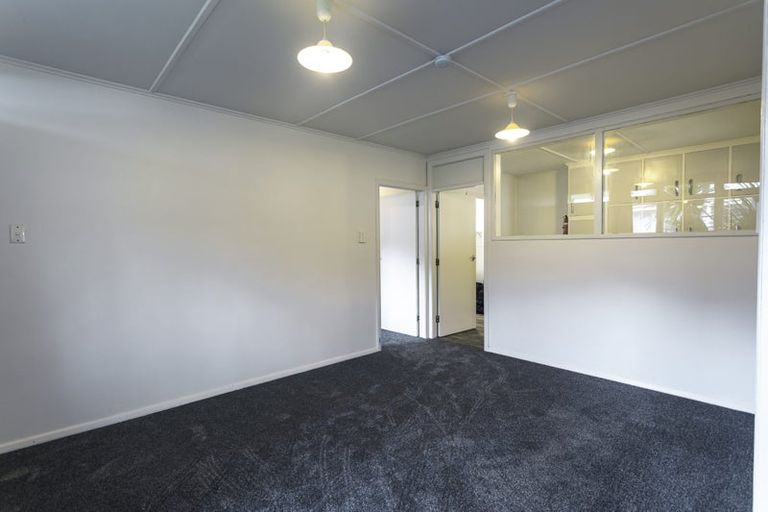 Photo of property in 30-32 Delaney Drive, Stokes Valley, Lower Hutt, 5019