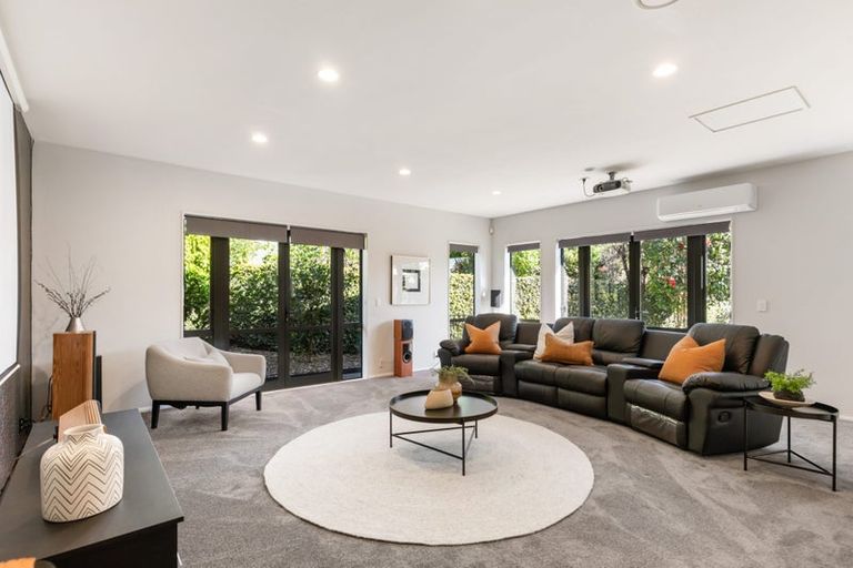 Photo of property in 10 Advance Way, Albany, Auckland, 0632