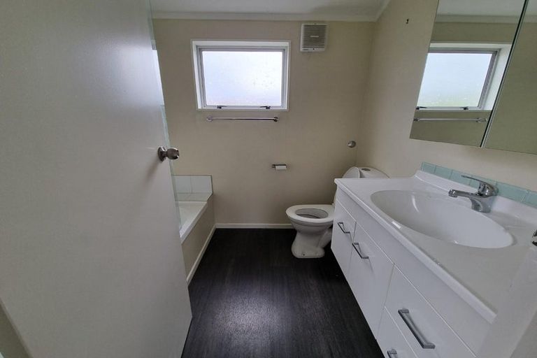 Photo of property in 3/21 Islington Street, Trentham, Upper Hutt, 5018