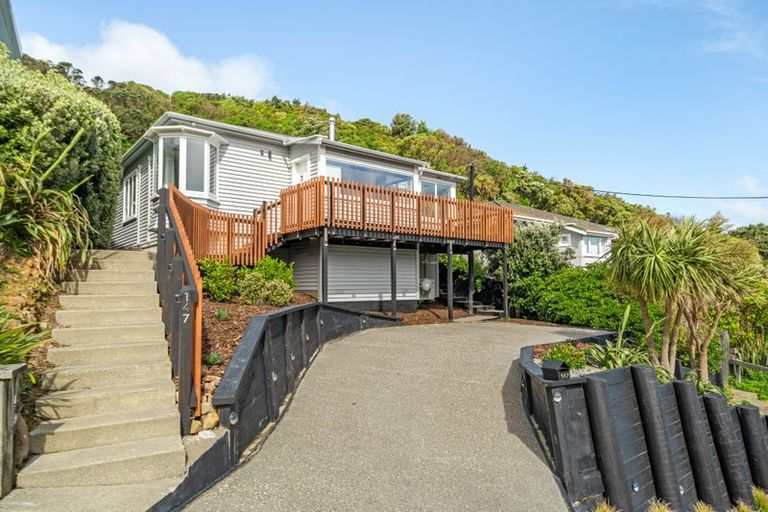Photo of property in 147 Severn Street, Island Bay, Wellington, 6023