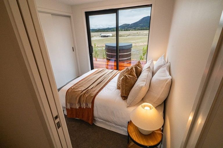 Photo of property in 191 Burdon Loop, Lake Hawea, 9382