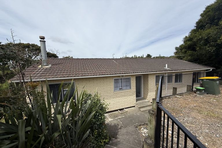 Photo of property in 37 Taurus Crescent, Beach Haven, Auckland, 0626