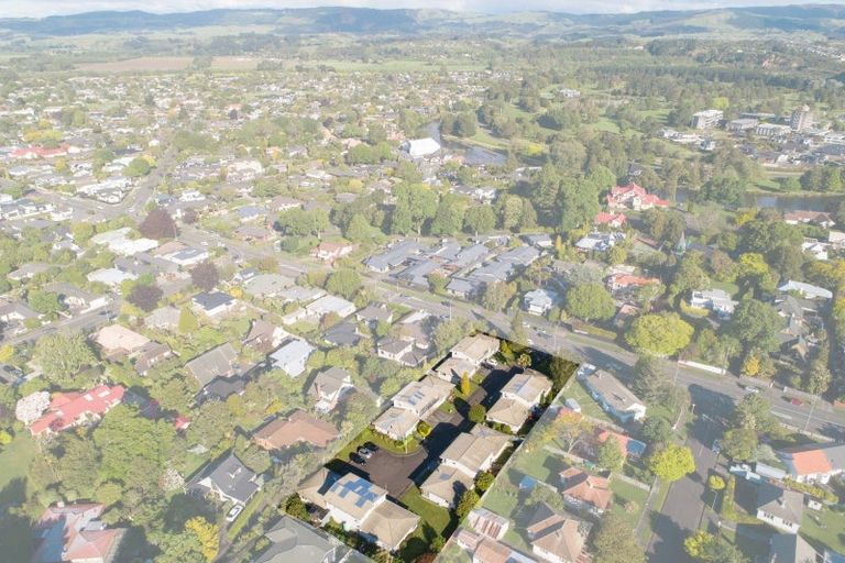 Photo of property in 9 Te Awe Awe Court, Hokowhitu, Palmerston North, 4410