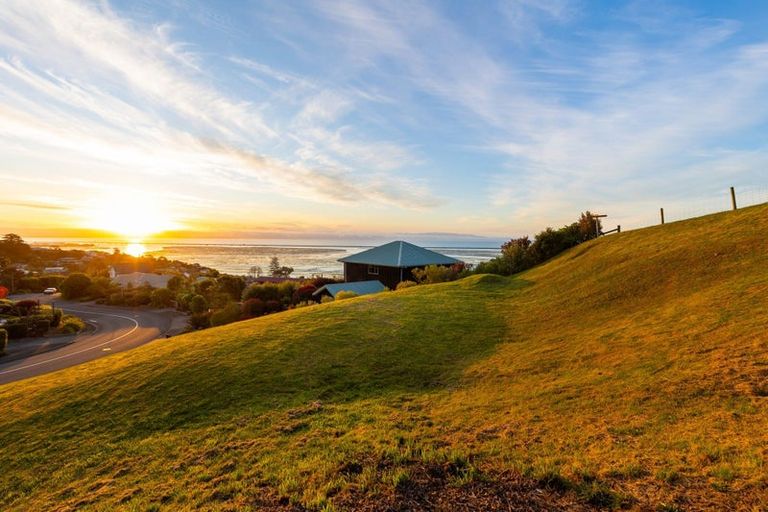 Photo of property in 19 Ledbury Road, Atawhai, Nelson, 7010