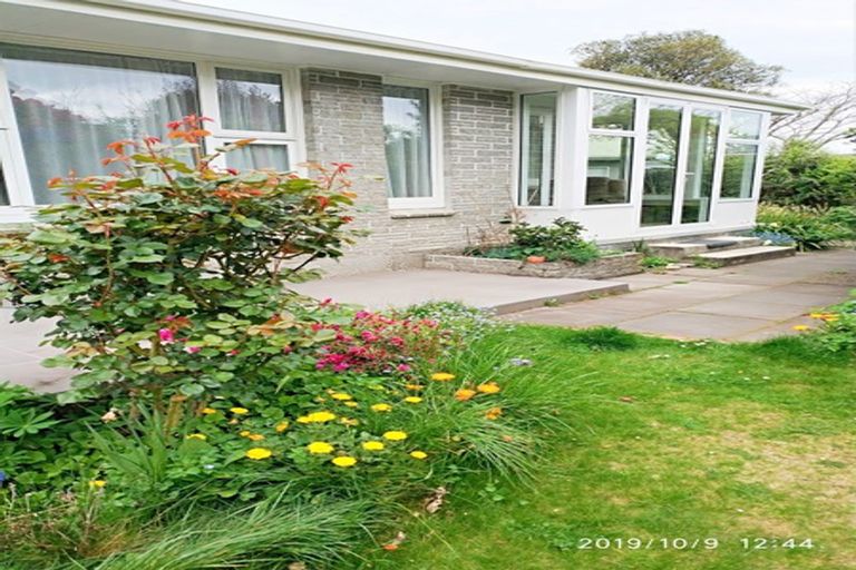 Photo of property in 17 Springhill Street, Avonhead, Christchurch, 8042